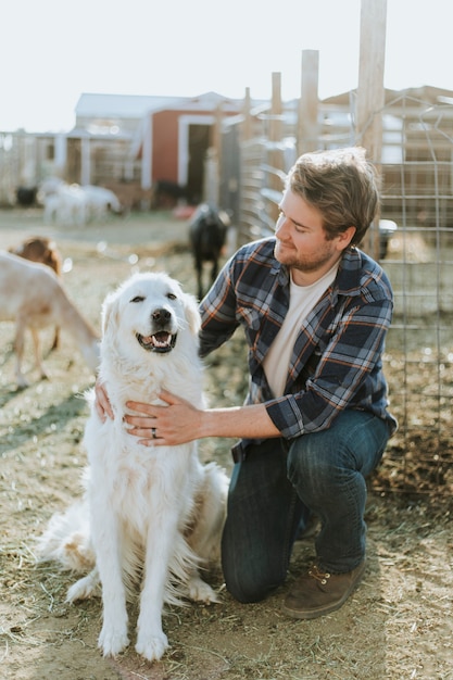 Photo a man and his dog