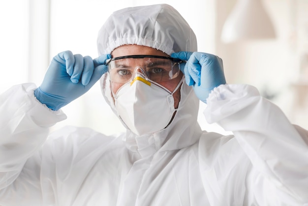 Man wearing mask and goggles