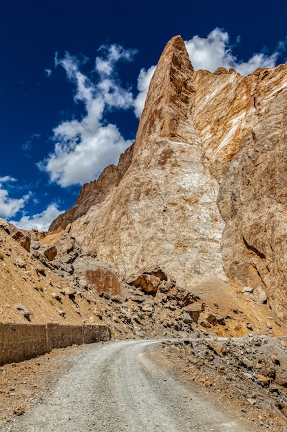 Manali-Leh road