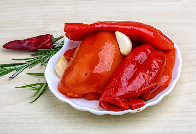 Marinated red pepper