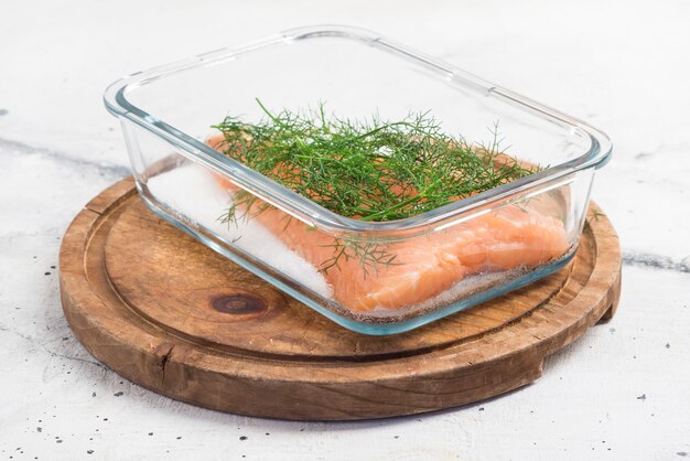 Marinated salmon sugar salt and fennel