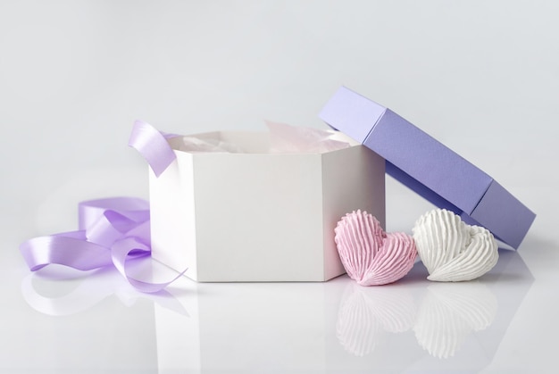 Marshmallow gift box