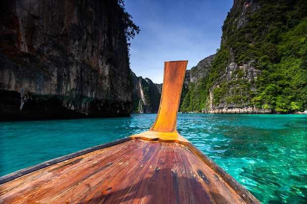 Maya bay Phi Phi Leh island, Krabi Thailand