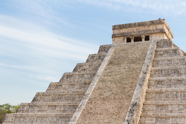 Mayan Pyramid Chichen Itza, Yucatan Peninsula, Mexico.