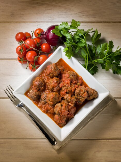 Meatballs with tomato sauce