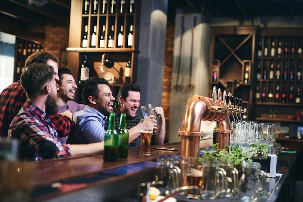 Meeting with friends in the pub