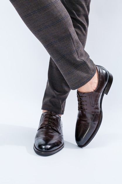 Men's classic shoes with natural leather, men's shoes under a classic suit