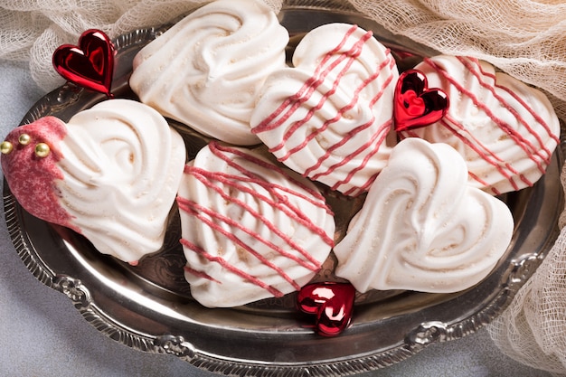 Meringues in heart shape