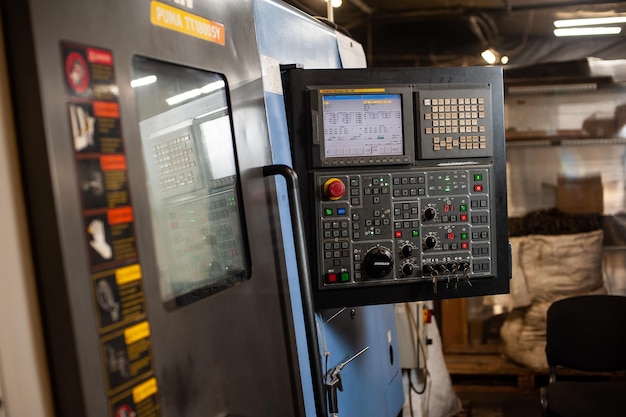 Photo metal processing on an automatic lathe