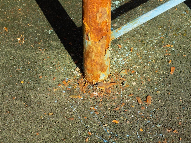 metal structure susceptible to metal corrosion