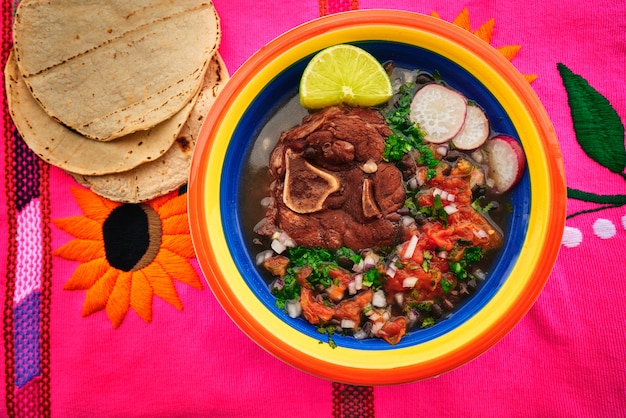 Mexican beef with frijoles and tortillas 