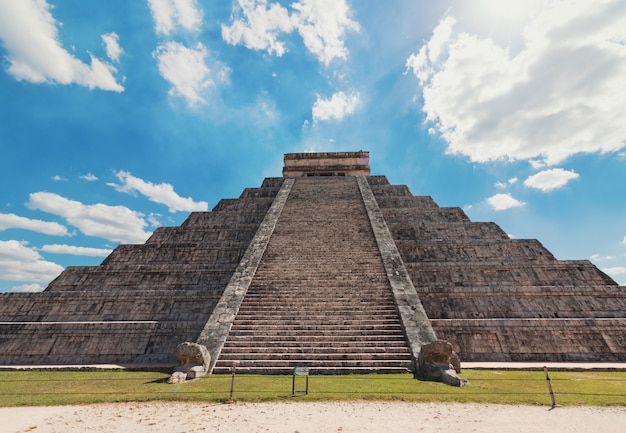 Mexico Chichen Itza Maya Ruins