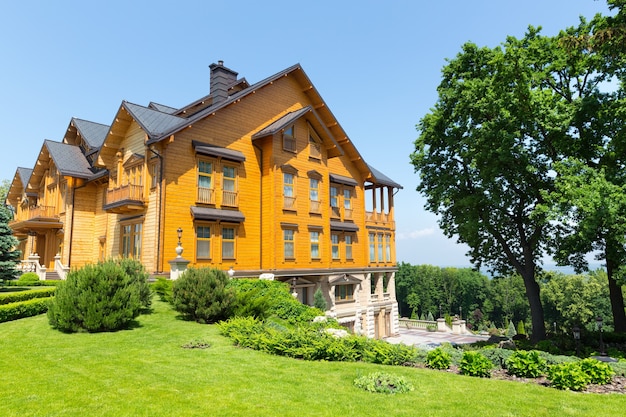 Mezhigirya residence of Yanukovich