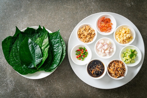 Miang kham A royal leaf wrap appetizer It is a traditional Southeast Asian snack from Thailand and Laos