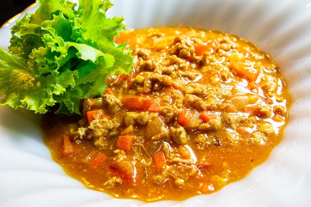 Minced pork noodles red soup