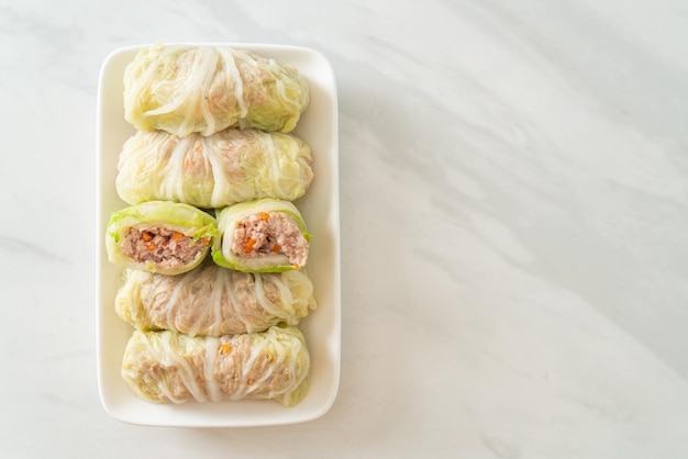 Minced Pork Wrapped in Chinese Cabbage or Steamed Cabbage Stuff Mince Pork