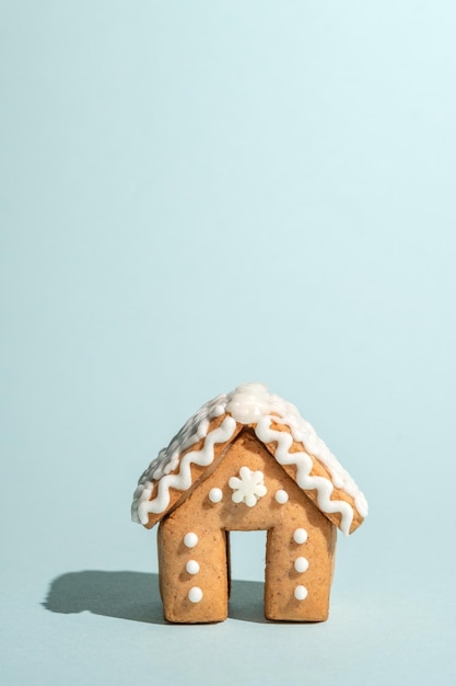 Mini gingerbread house