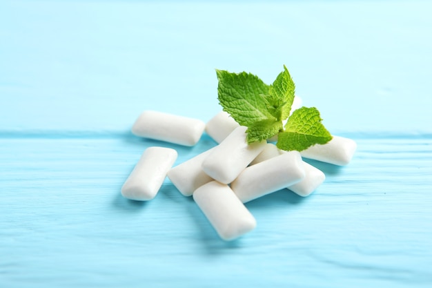 mint chewing gum and mint on the table Fresh breath oral care