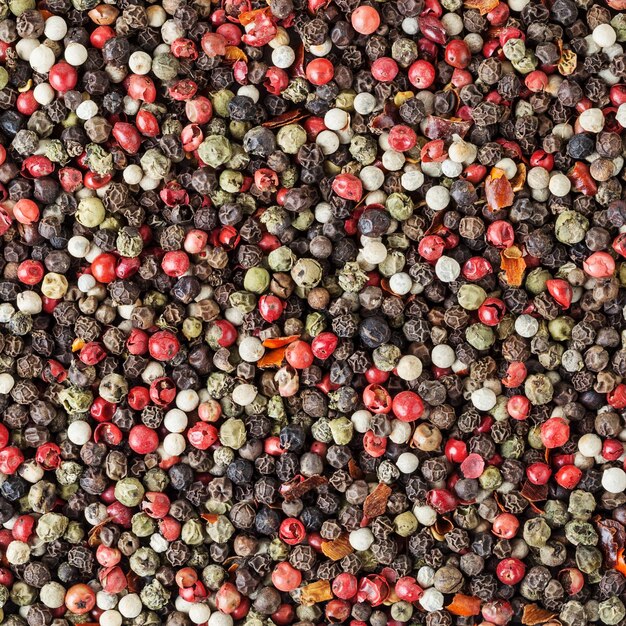 Photo mixed of diffrent kind peppercorns