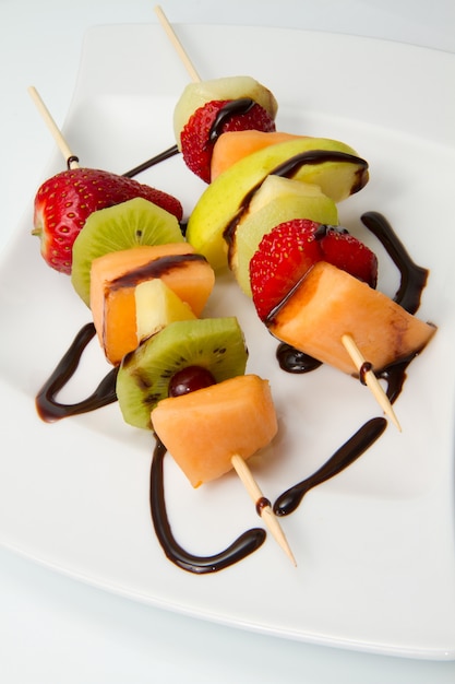 mixed fruit skewer