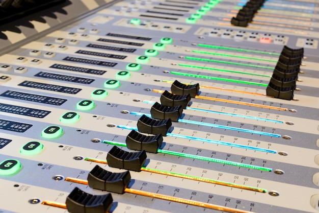 Mixing console Sound mixer