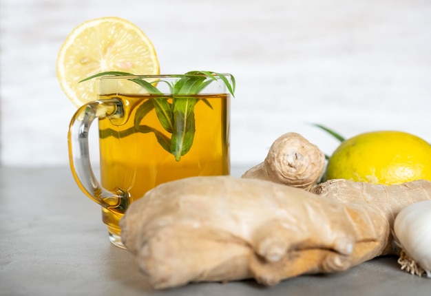 Mixtures of honey ginger and garlic that are useful in the cold and refreshing for the body