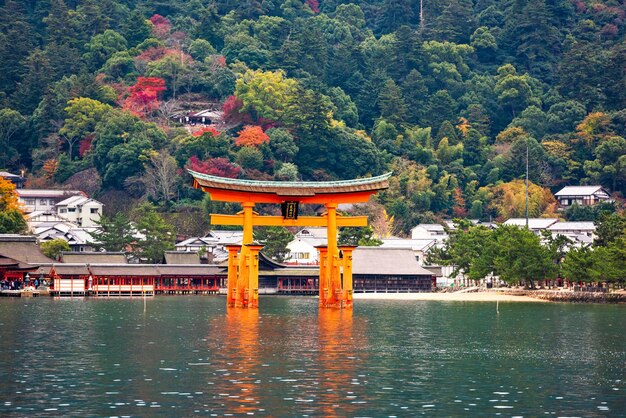 Photo miyajima hiroshima japan