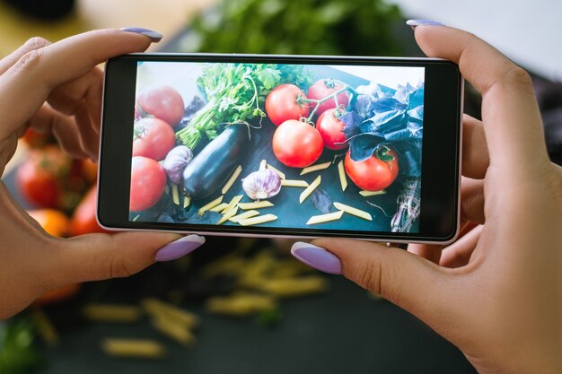 Mobile food photography advertisment photo e-commerce technology concept