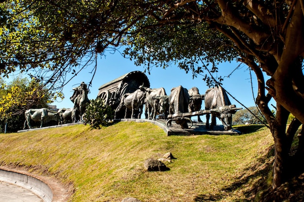 The Monument la Carreta is a historic work of art located in the city of Montevideo Uruguay