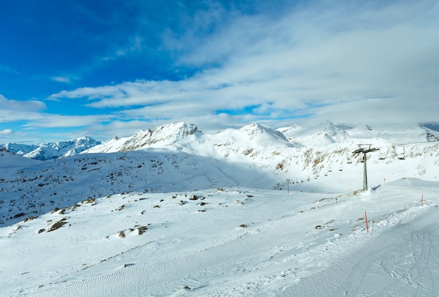 Morning winter windy mountain landscape. Ski resort Molltaler Gletscher, Carinthia, Austria.