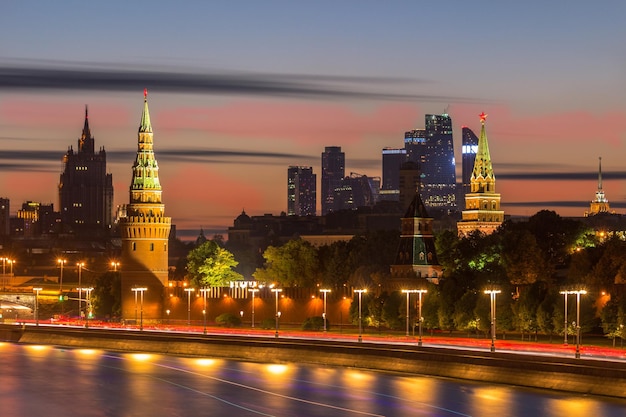 Moscow Kremlin, Moscow city business center and Moscow river at pink sunset