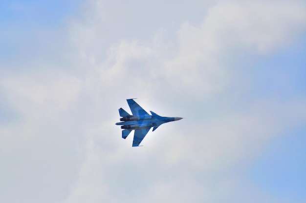 Photo moscow russia aug 2015 fighter aircraft su30 flankerc at t