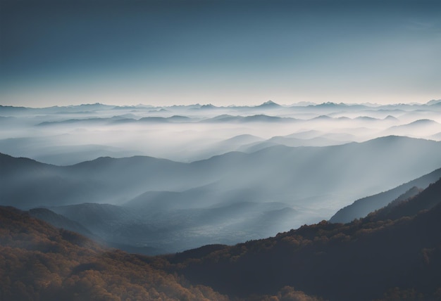 Photo mountain landscape with fog in the morning