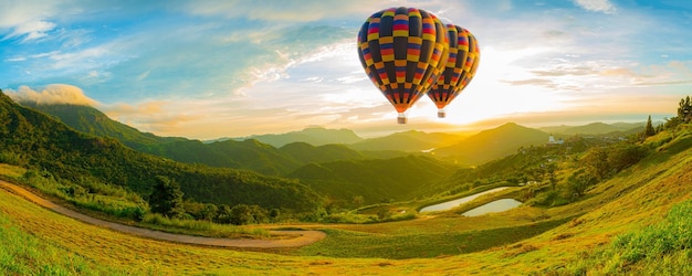 mountain scenery and balloons,Balloon and mountain,Hot air balloons with landscape mountain,