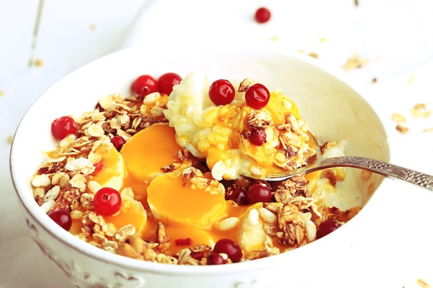 Muesli with fresh berries. healthy breakfast