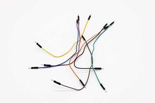 Multicolored soldless thin male and female wires with connectors for electronic robotic modules