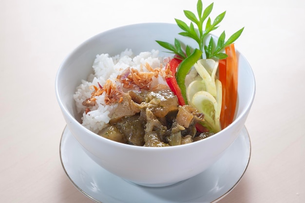 Nasi Mangkuk Kikil Lombok Ijo or Green Pepper Beef Soft Bone Rice Bowl