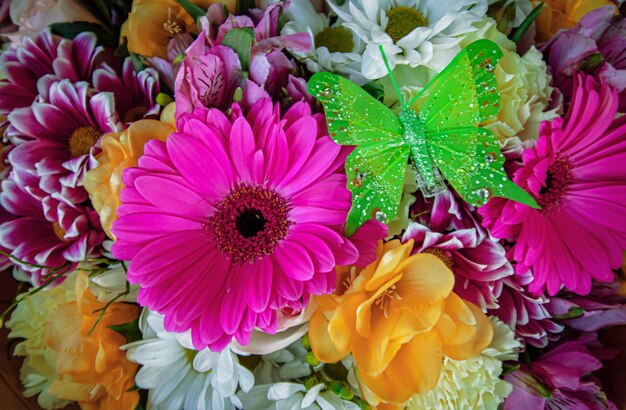 Photo natural background of fresh chrysanthemums beautiful flower bouquet