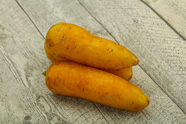 Natural food Raw Yellow carrot