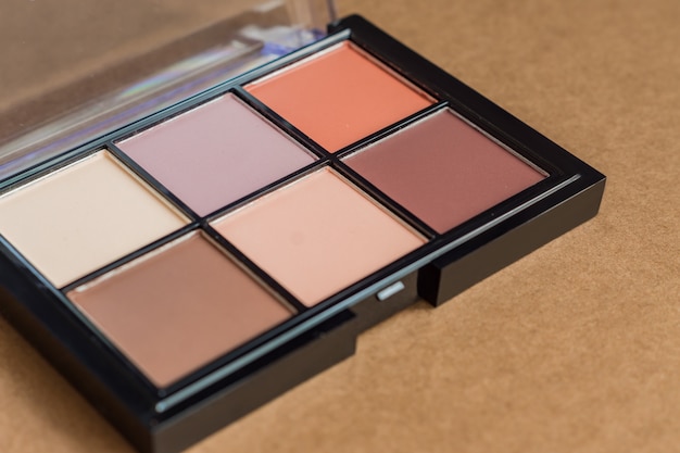 Natural look, Brown tone eye shadows make up palette in black case 