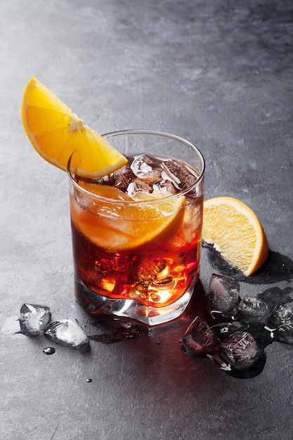 Negroni cocktail