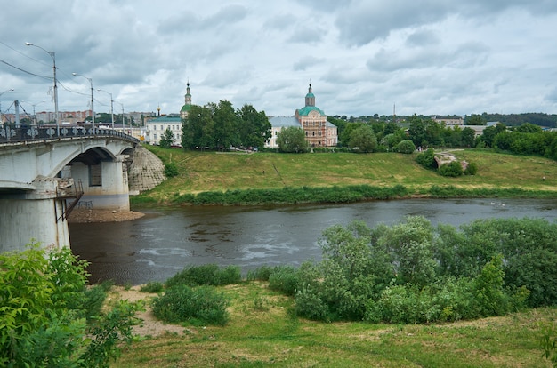 Photo nizhne-nikolsky church. smolensk, russia.