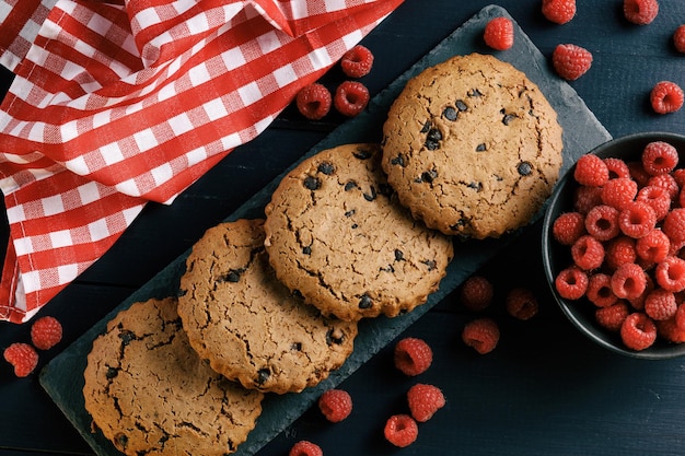 Oatmeal cookies with chocolate and berries Homemade cookies with berries