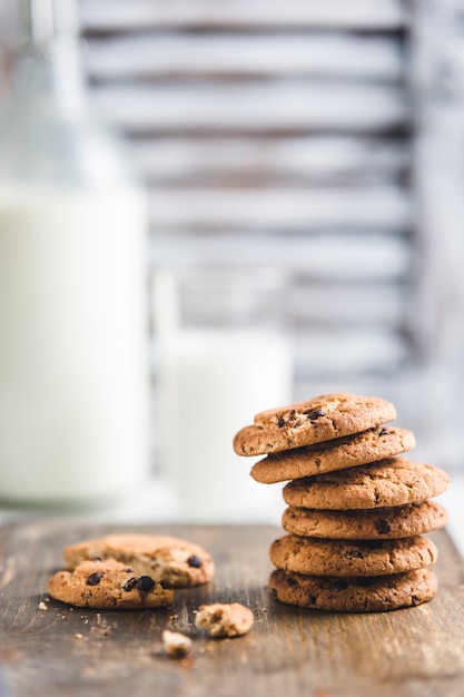 Oatmeal cookies with chocolate and milk 