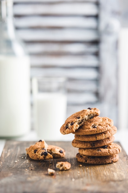 Oatmeal cookies with chocolate and milk 