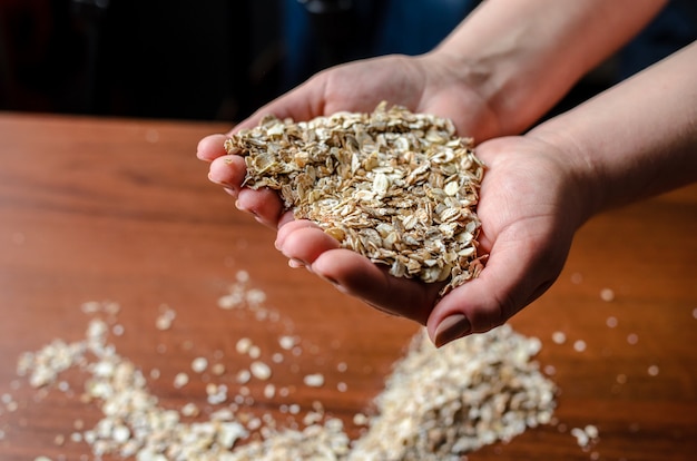 Oatmeal in the palms