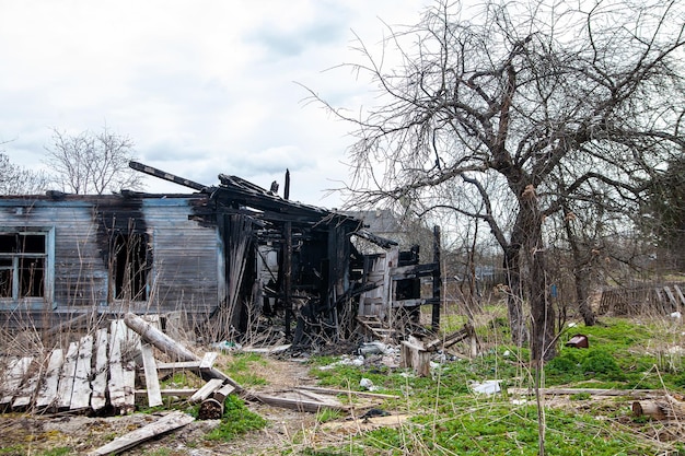 The old burnt hut in the village