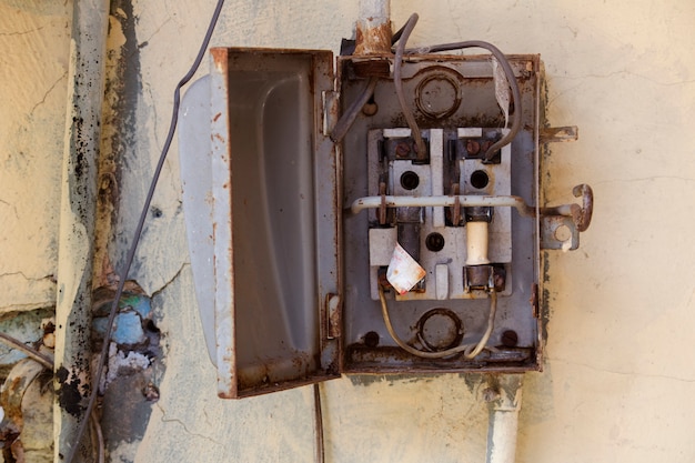 old metal open fuse box