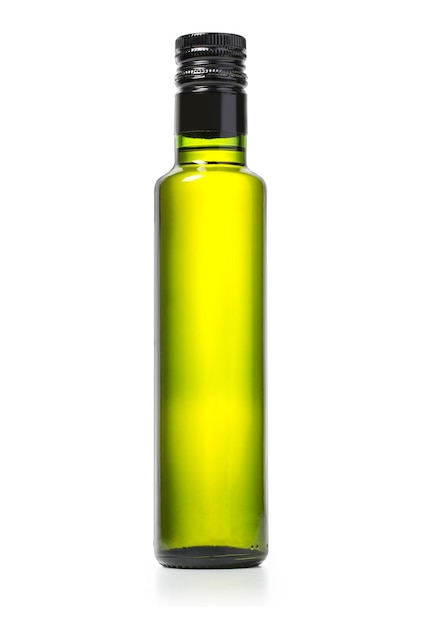 Photo olive oil bottle isolated on white