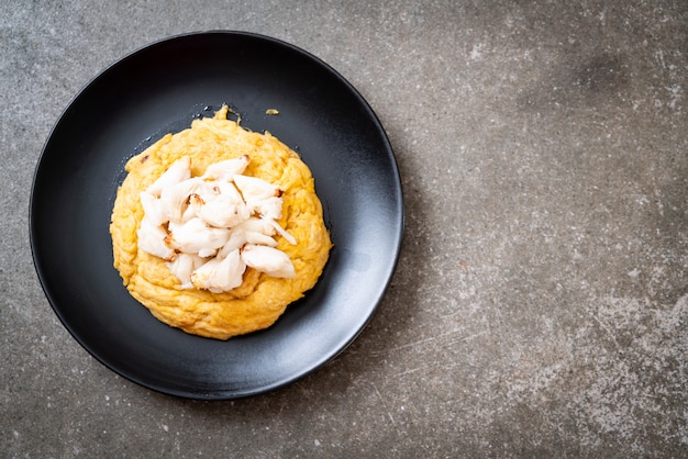 omelet with crab meat